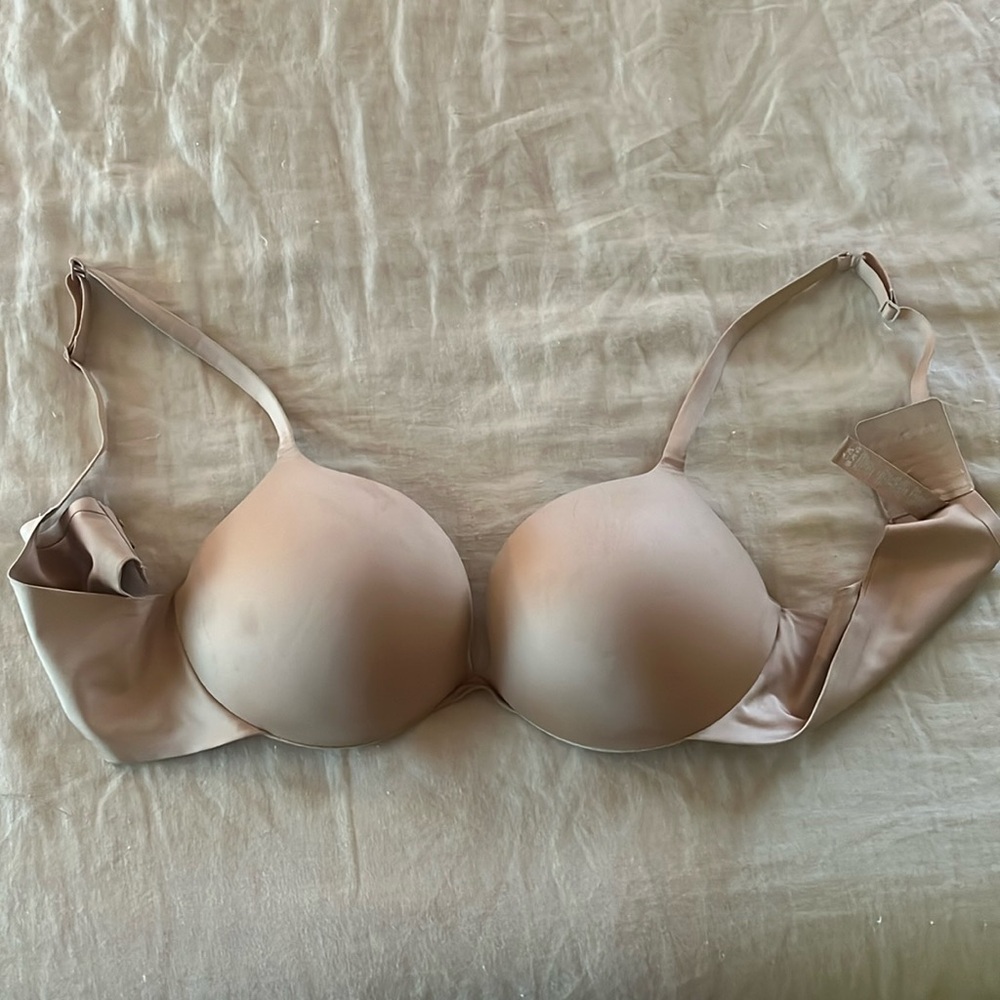 Skims Fits Everybody Push Up Bra